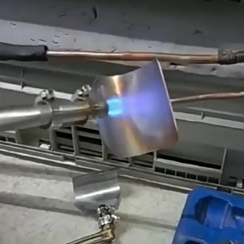 جديد: درع حراري لشعلة الغاز، د - مراجعة Pipe Freeze Spray وسعره