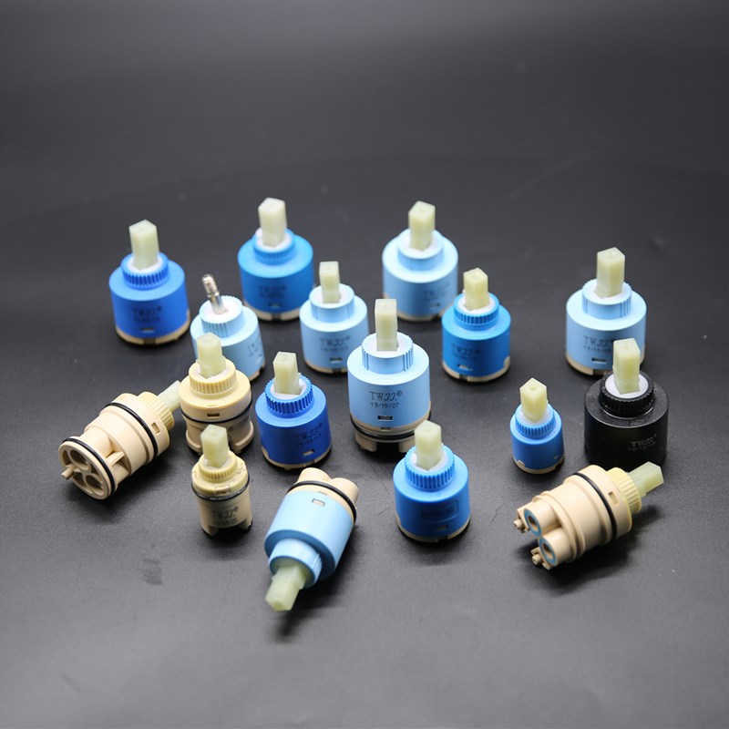 صمام خلط للصنابير 25 مم/35 مم/ - مراجعة Basin Mixer Cartridge وسعره